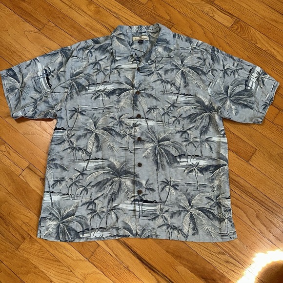 Tommy Bahama Silk Button Up Short Sleeve Shirt Hawaiian Palm Island Resort Camp‎ - Picture 1 of 5